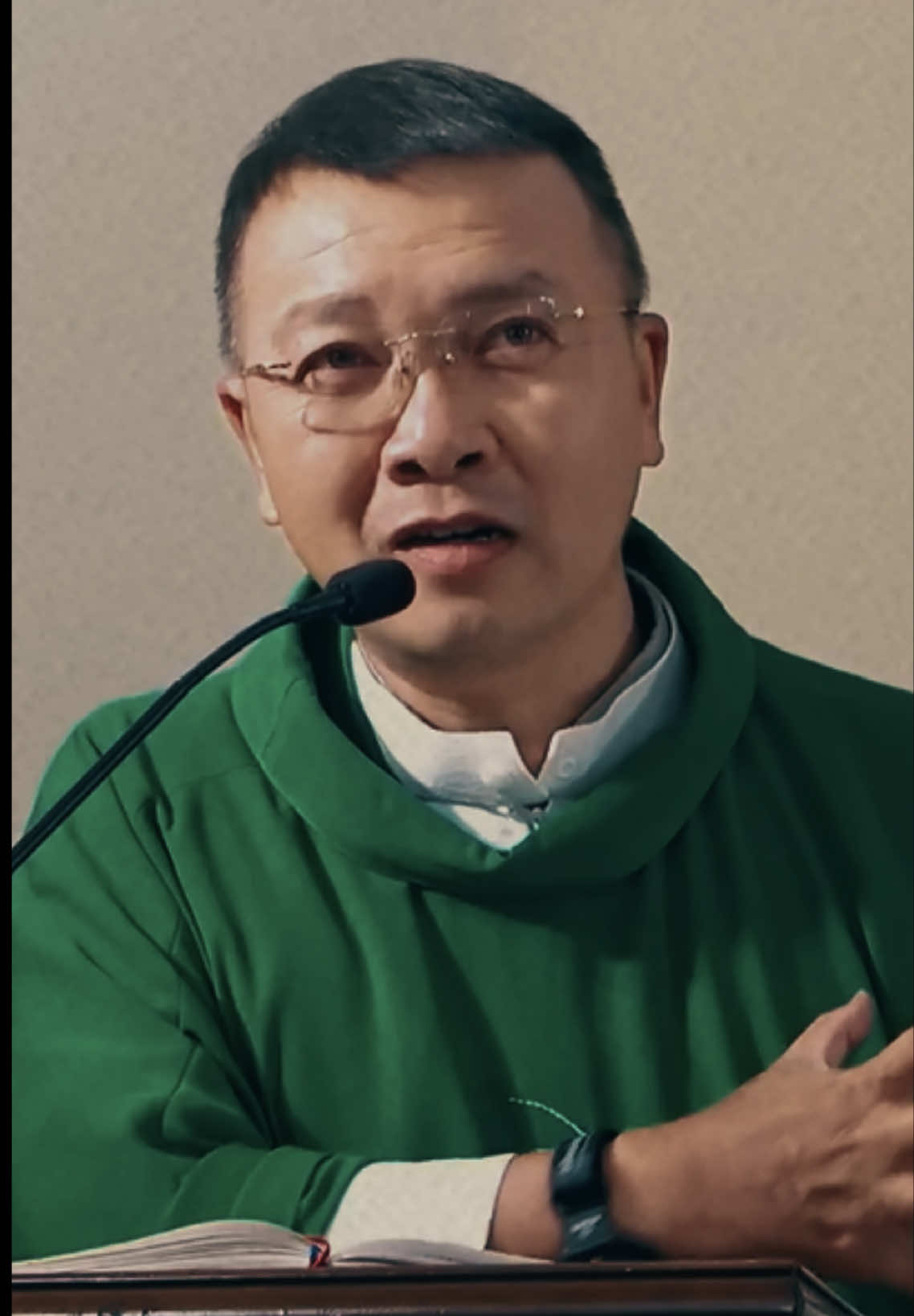 Những người xung quanh họ đến với mình vì lý do gì ? #lmphuongdinhtoai #cauchuyencuocsong #binhancatholic #catholictiktok #sachchiecchieusaubuihoaquynh 