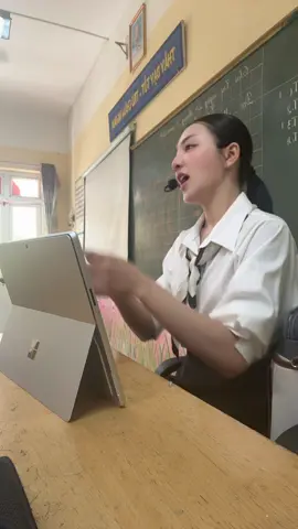 Mời chúng mình cùng học bài hát Trung thu với cô nàooo 🤗 #xuhuong #tiktok 