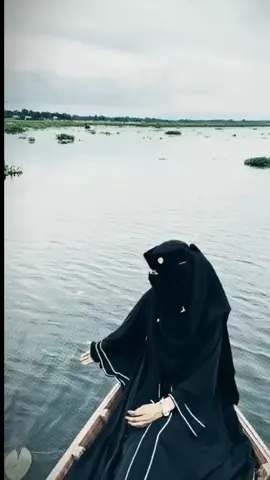 যদি শুনি আমি হিনা কষ্টে আছো তুমি ফিরে এসো আগের মতো ভালো বাসবো আমি....!! ❤️‍🩹🥀#fypシ゚ #MYPOST #Tiktok #Viral #Foryou 