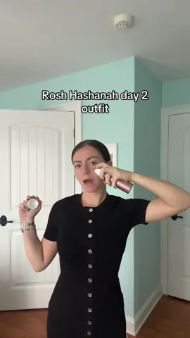 Not shown: obligatory sweater because my synagogue is frigid 