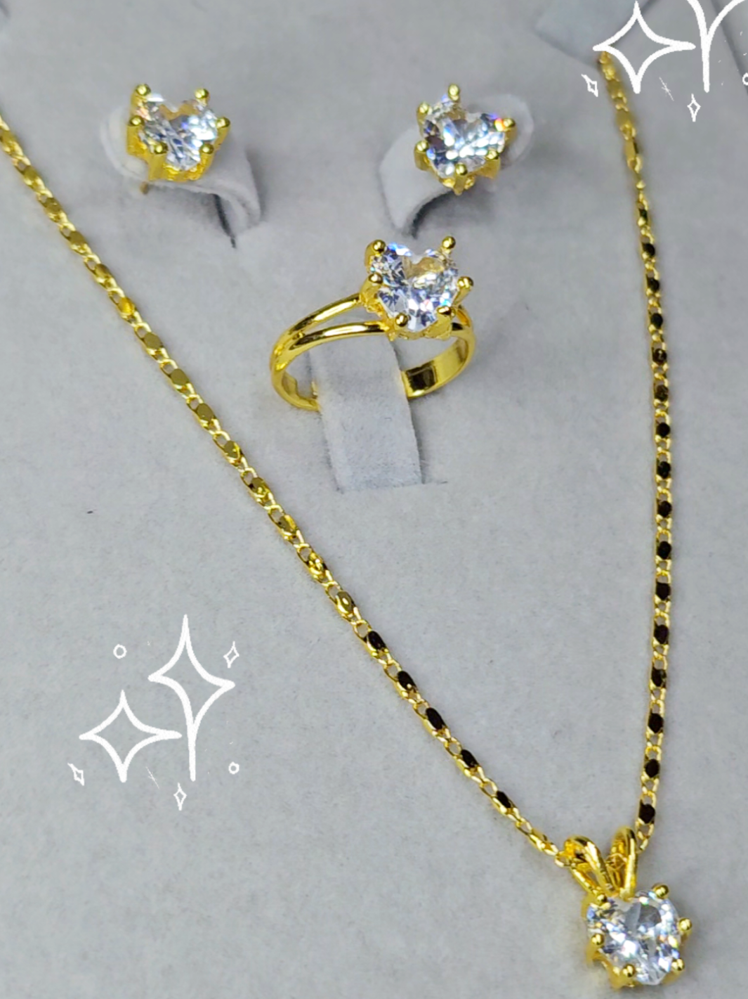 ✨️₱79 lang pero mukhang pang-alta ✨ May earrings, necklace, at ring ka na — buong set, sis! Sobrang aesthetic, classy, at perfect pang gift and YES, non-fading na to 🎁 Kaya kung hanap mo’y budget-friendly pero sosyal tingnan… girl, ito na ‘yon! 🤍 #omikyjewelry #jewelryset #nonfadingjewelry #perfectgift #fyppppppppppppppppppppppp 