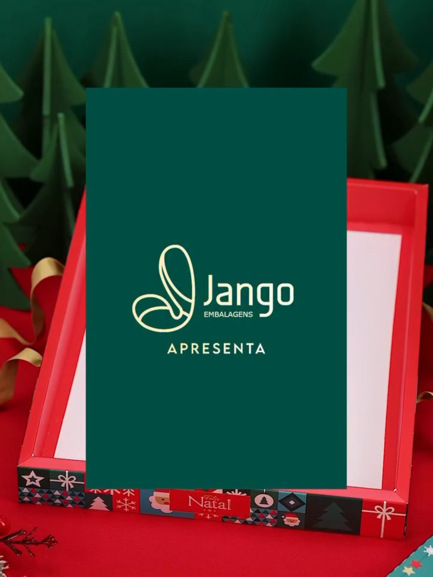 Ele não poderia faltar… HOHOHO! 🎅✨ A magia do Natal chega até você com nossa Petisqueira Papai Noel 🎄 Somente na Jango! Natal 2025 Jango Embalagens 💜 #jangoembalagens #confeitaria #sobremesa #natal