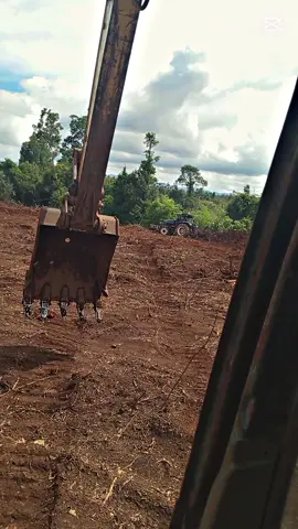 #ชายรูปงามนามคนขับแม็กโค🤍 #ຕາຍືກເສືອ 