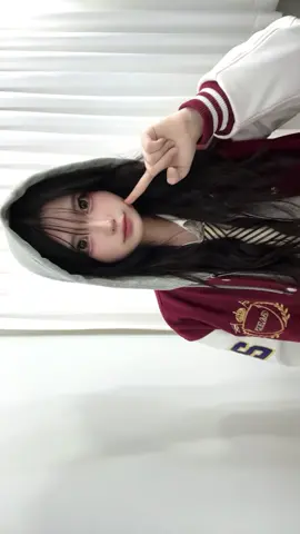 아니 롬앤 글래스팅 틴트도 구순염났는데… 왜 쥬시 래스팅만 환불해줍..???? ㅜㅜㅜㅜ에반데 #롬앤 #코덕 #추천추천추천추천추천추천추천추천추천추천 