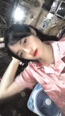 yang aku pake bajunyaaa