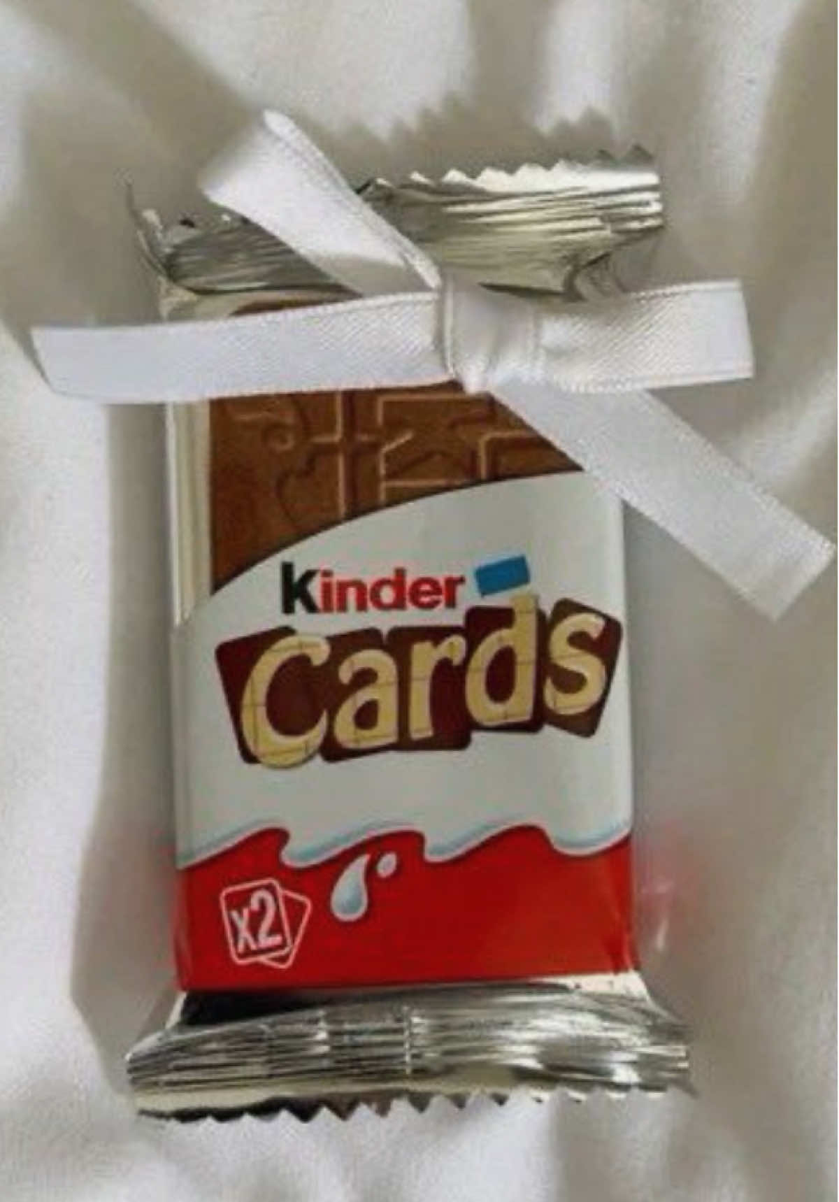 With tea اخيهه #kinder #kindercards #كندر_كاردز_الافضل  #66calforone 