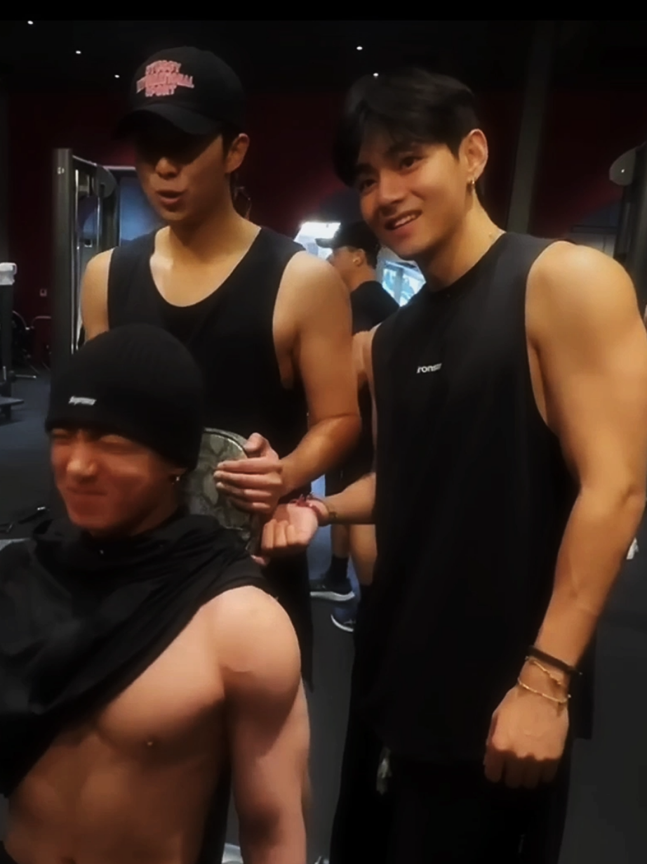 Estos hombres🔥👄 #namjoon #taehyung #bts_official_bighit  #jungkookedit #btsarmy 