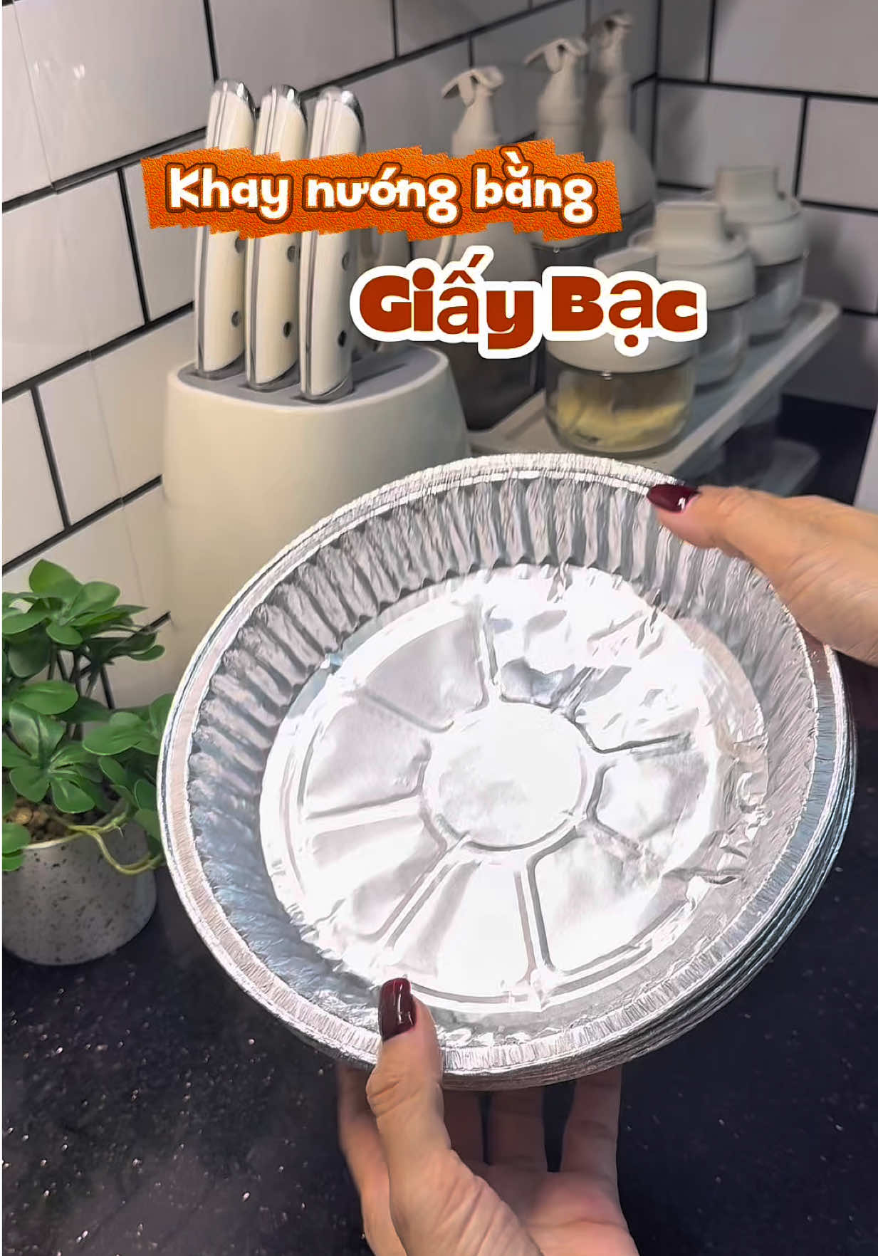Bí quyết nướng đồ ăn ngon và ko phải lau dọn NCKD chính là nhờ em khay giấy bạc này nhé mọi người 🥰🥰🥰 #TiệmnhàMiMây  #giadungtienich  #khaygiaybac  #xuhuong 