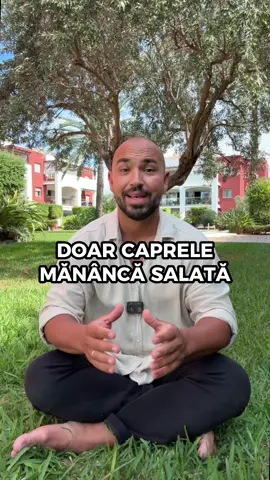 Te-ai săturat să mănânci doar salate și tot să nu slăbești? Te înfometezi, calculezi fiecare calorie și burta tot nu vrea să scadă? Atunci ai nevoie de FitUP!, un program online de slăbire care te ajută să dai jos cel puțin 20 de kilograme de grăsime în următoarele 12 săptămâni, fără să cântărești ce mănânci, fără să renunți la alimentele preferate și fără să mergi la sală. Completează formularul din descrierea profilului meu și eu îți spun imediat dacă și cum te pot ajuta. #florindragomir #fitup 