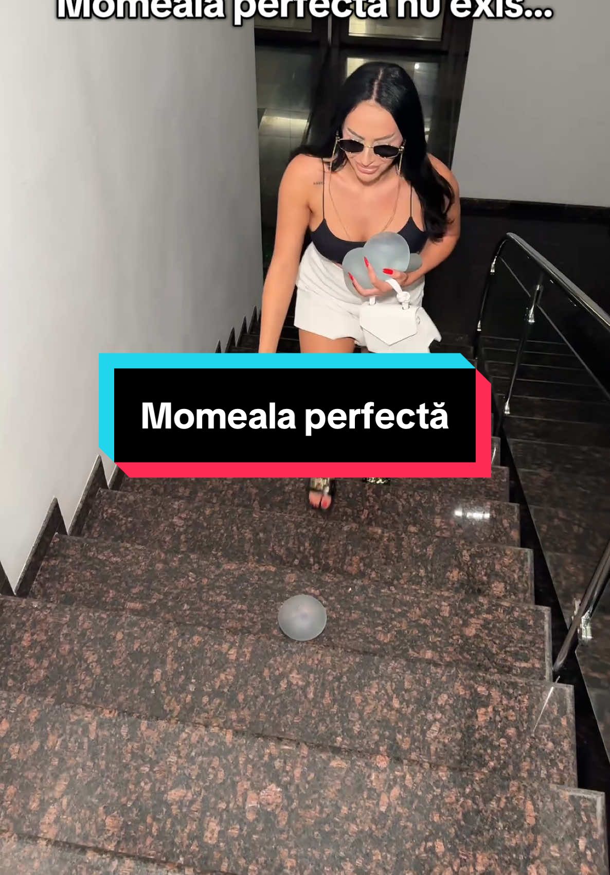 Când momeala perfectă apare… și tu ești gata să le aduni pe toate! 😁 💬Tu ai rezista tentației? #drdameh #implanturi #candy #clinica #silicoane 