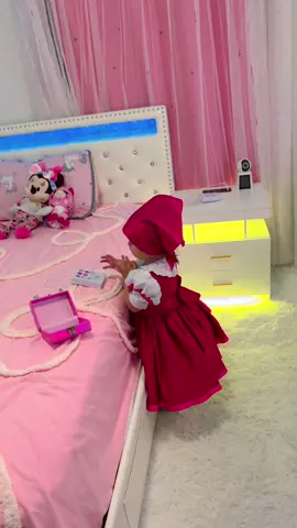 Siempre será la niña de vestidos bonitos🌸