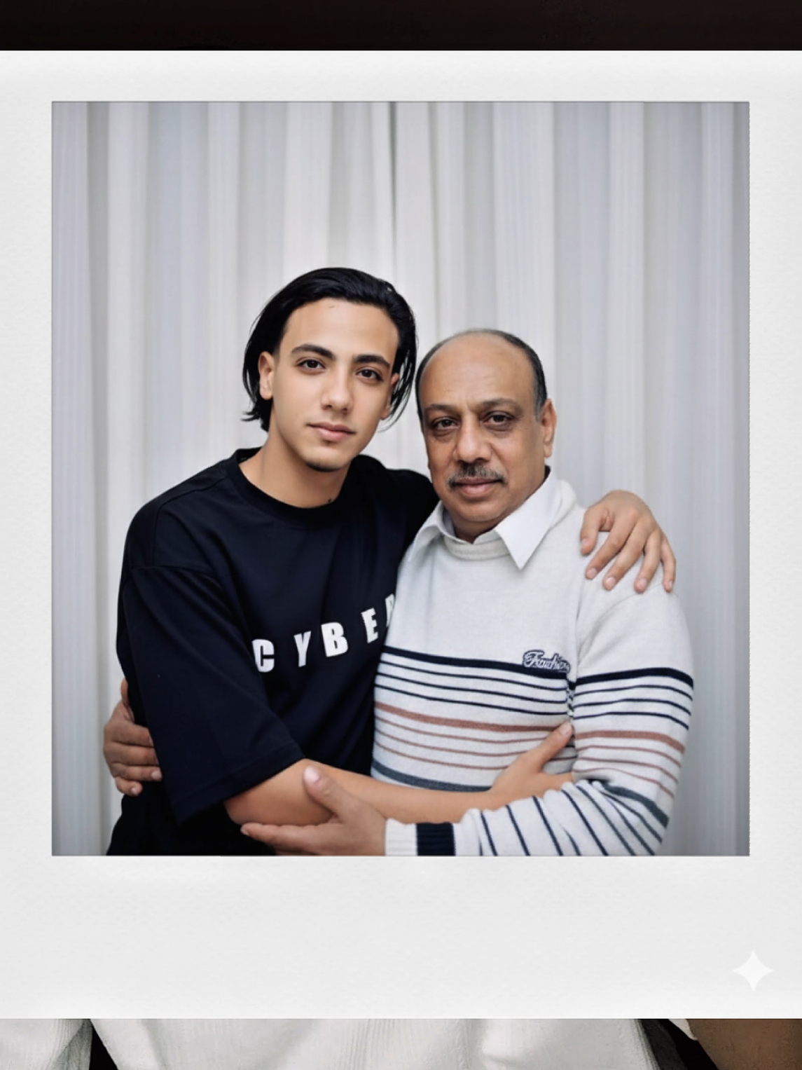 شرح ترند Gemini دمج الصور 📸✨ #ترند_gemini #الذكاء_الاصطناعي #foryouu #foryoupage #ترند_تيك_توك @﮼التركي ﮼📸✨ @﮼التركي ﮼📸✨ @Ismail Ellithy_إسماعيل الليثي 