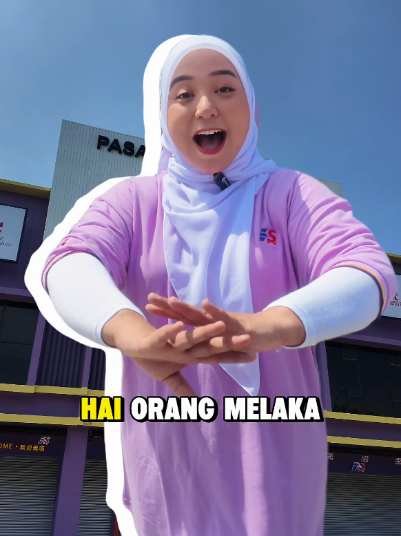 Hai orang Melaka! 👋 Tandakan kalendar anda! 📅 Jom ramai-ramai serbu pembukaan rasmi I Molek Family Store pada Jumaat ini! 🤩🛍️ ⠀ Cawangan ke-13 Family Store Melaka bersedia menyambut anda dengan suasana baharu, pilihan produk yang lengkap dan pastinya harga mesra poket!🛍️💥 ⠀ 📅 𝐓𝐚𝐫𝐢𝐤𝐡 𝐏𝐞𝐦𝐛𝐮𝐤𝐚𝐚𝐧 𝐑𝐚𝐬𝐦𝐢: 26 September 2025 (Jumaat) 📍 𝐋𝐨𝐤𝐚𝐬𝐢: I Molek Family Store Sdn Bhd 📌 𝐀𝐥𝐚𝐦𝐚𝐭 : No. 98, Jalan Impian 2, Taman Pengkalan Impian, 75460 Melaka. 📌 𝐖𝐚𝐳𝐞 : https://waze.com/ul/hw22u8mquq 📌 𝐆𝐨𝐨𝐠𝐥𝐞 𝐌𝐚𝐩 : https://maps.app.goo.gl/PA6W8sY4zw4qQ24S6 🕒 𝐌𝐚𝐬𝐚: 9.30 pagi – 10.00 malam ⠀ Jumpa anda di sana! ❤️ ⠀ #FamilyStoreMelaka #IMolekFamilyStore #PembukaanCawanganKe13 #PasarRayaMelaka #JimatSetiapHari 