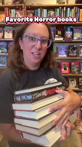 #Inverted The perfect time of year to curl up with a book that terrifies you! #BookTok #horrorbooks #fallreads #bookish 