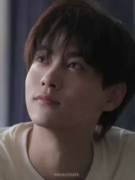 อยากเป็นคุณหมอ เป็นพยาบาล อยากเป็นครู อีกอย่างคือหนู~ อยากเป็นแฟนอ้าย><  ##RevengedLove##tianxuning##fyp