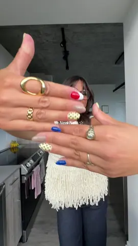 Just got my nails done🕺 #nailsart #chicagotiktok #latinacontentcreator #nailinspo #fallnails 