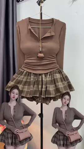 Set bộ hottrend#xuhuong #setbo #thoitrangnu #moingaymotoutfit #quanao 