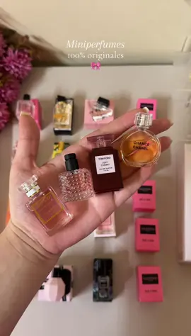 WhatsApp 9268-8084 para ordenar y ver catálogo ♥️🇭🇳 Envíos a todo Honduras  #perfumeshonduras #honduras🇭🇳 #perfumeria #miniperfumehonduras #miniperfumes 