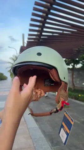 Lại là một em siêu phẩm của Royal  5xx nay sale còn 4xx  Mã M239 này đã hót từ lâu nay có đợt sale săn nhanh nhé mn quá đẹp #royal #mubaohiemthoitrang #royalkinham #nonbaohiem #hoihayreview  