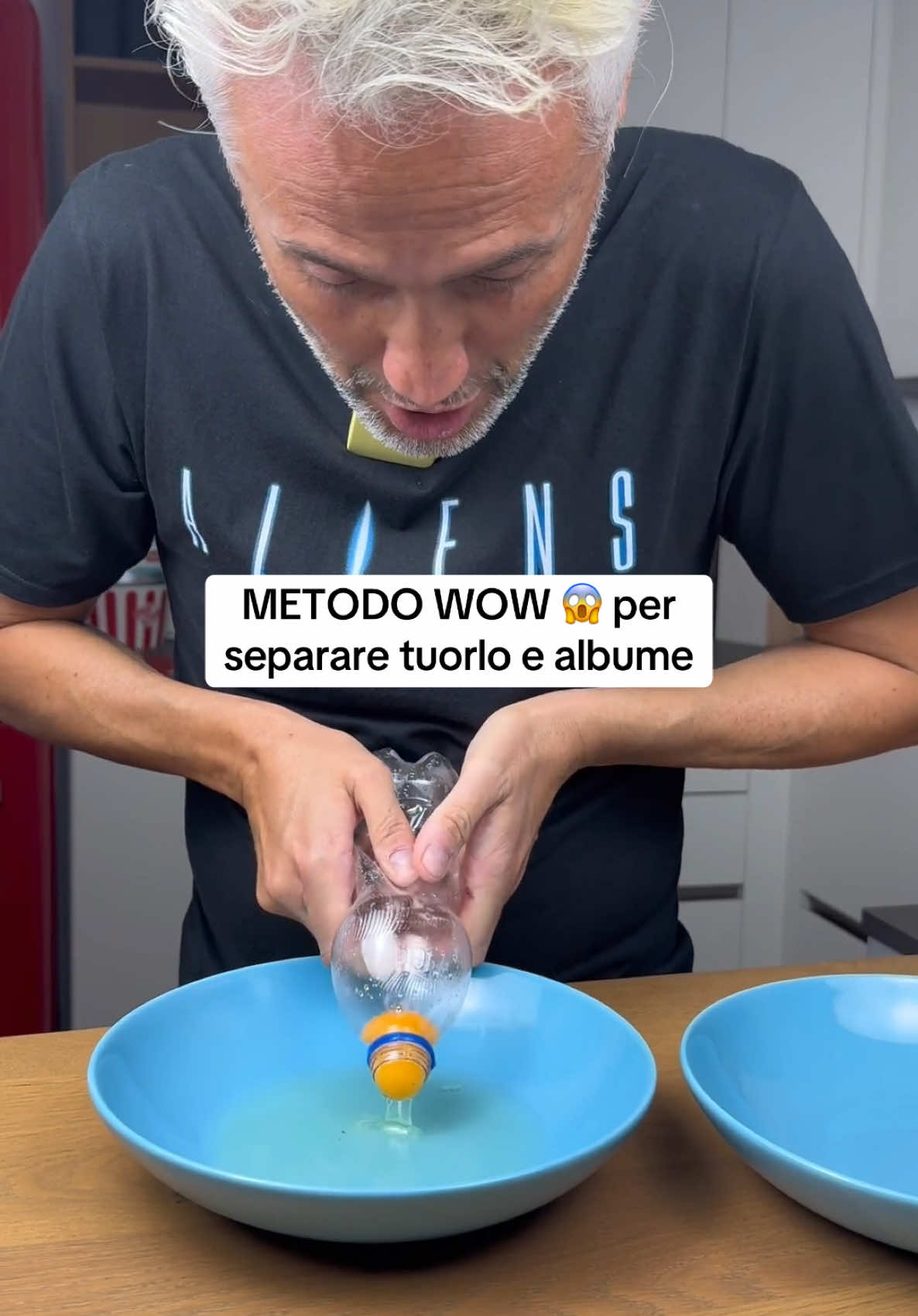 Ma come possiamo separare in un attimo tuorlo e albume? È una questione di fisica #lafisicachecipiace #fisica #lafisicachecipiacekids #scuola #vincenzoschettini