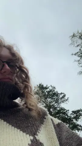 couldn’t wait another day to break out the new babaa #babaa #sweater