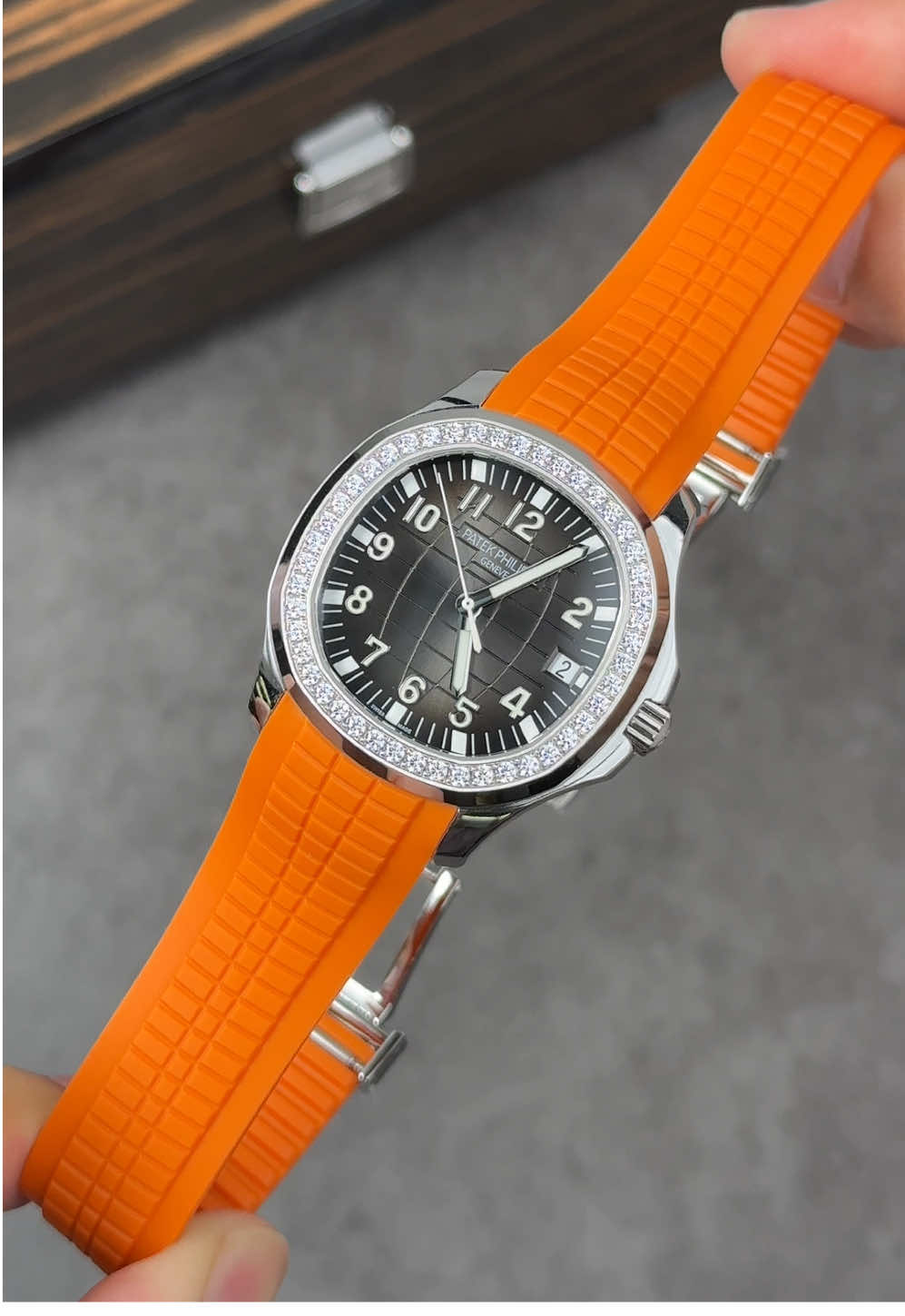 Siêu phẩm lên tay cực đẹp, màu cảm thể thao cùng bộ chuyển động 324 cực mượt #luxurywatch #watches #hakhauwatch #hakhauluxury #dongho 