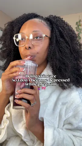 Ahhh skincare 🫧🫧@Dr.nineteen #simpleskincare #skincareroutine #drnineteen #pregnantlife 
