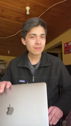 La carne cruda 🥩 no es comestible 😕 no imiten lo que ven las redes sociales… porfavor sean responsables y conscientes de lo que ponen en este tipo de plataformas  #fyp #chile #parati #nutricionista #viral