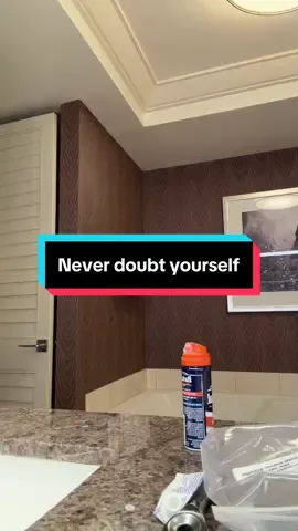 Never doubt yourself #vegaswork #worktrip #neverdoubtyourself #believeinyourself 