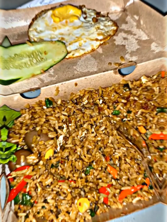 nasgor goreng slash 🤭 - preset @nabilprst_  #makanan #db #nasgor #nasigoreng #4upage 