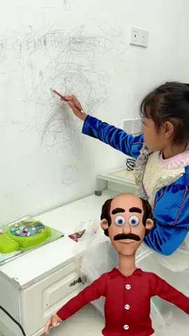 Tapete mágico de desenho com água