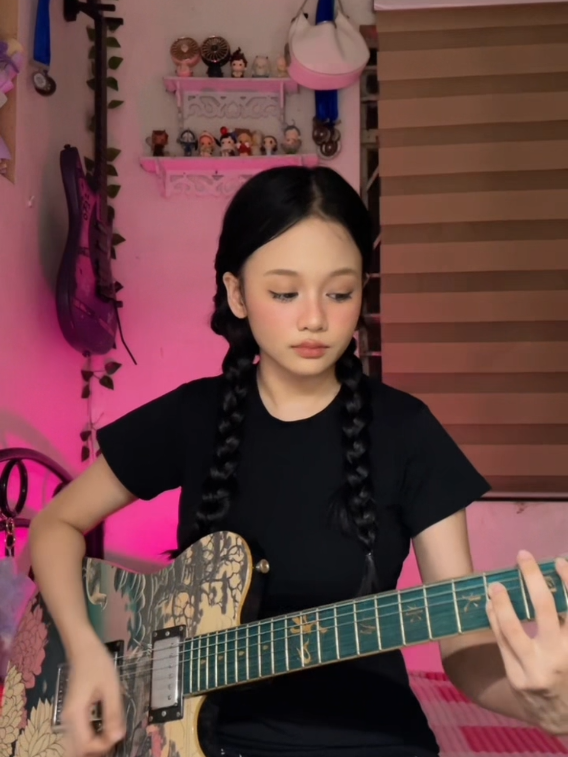 Parting Time @LindoGuitars🎸 #guitartok #electricguitar #electricguitarcover #koyaguitar #lindoguitar 