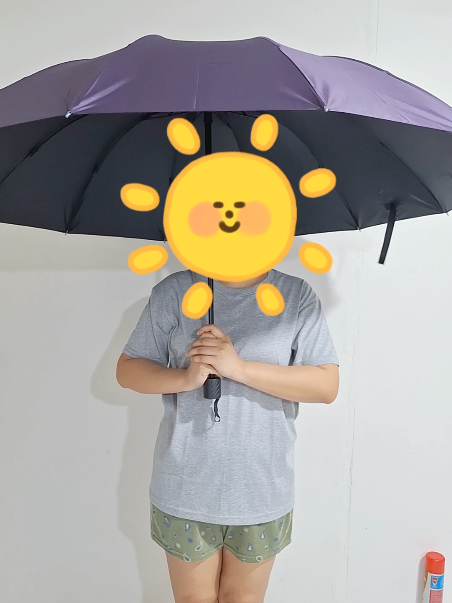 Large size na folding umbrella. Ang laki kasya buong pamilya! 