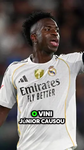 o Vini Júnior causou o constrangimento da mídia espanhola. #vinijr #realmadrid #elchiringuito #polemica #tiktokesportes 