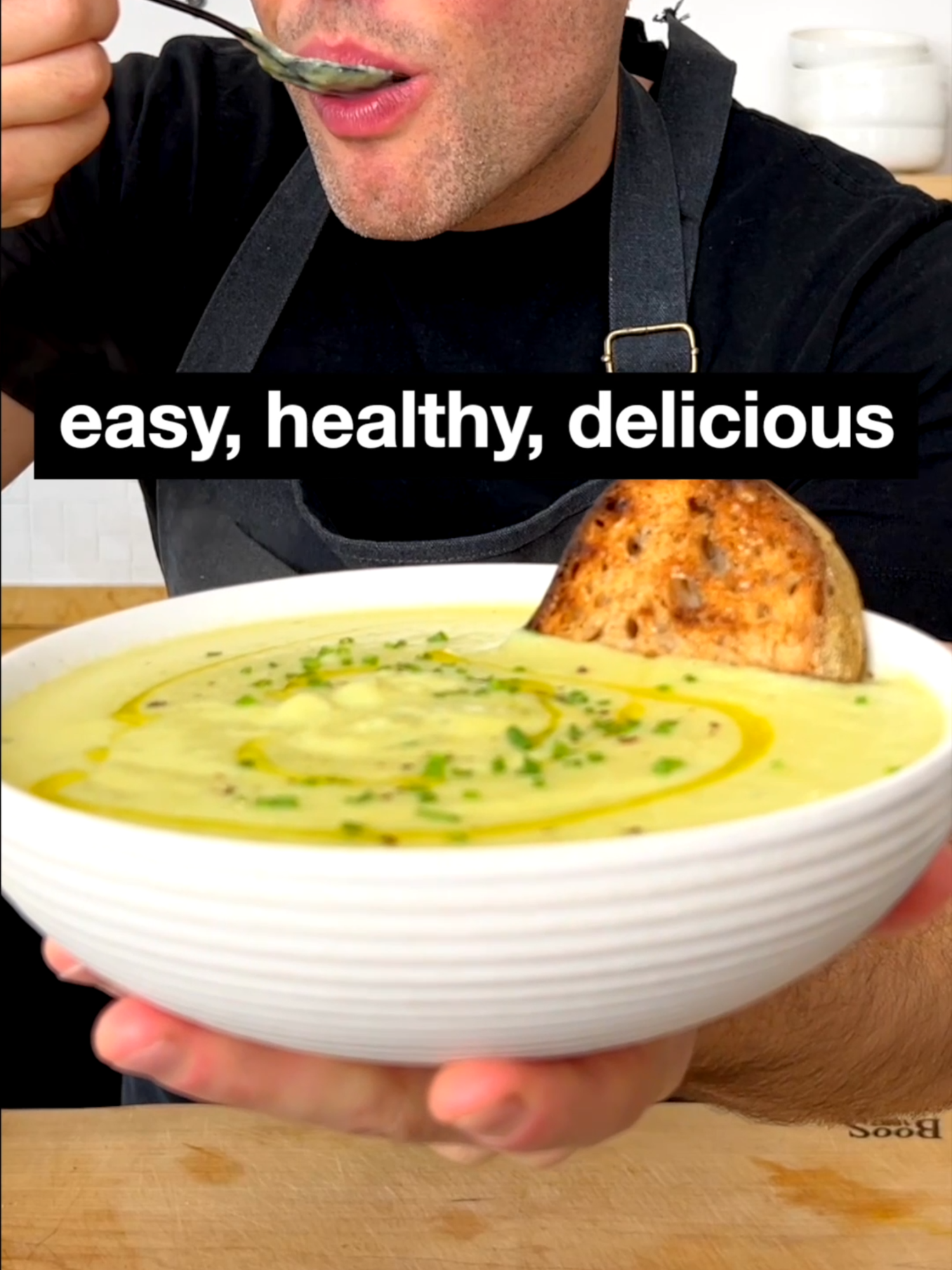 Creamy Healthy Potato Soup Get recipe: Hilltoprecipes.com #souprecipe #potato