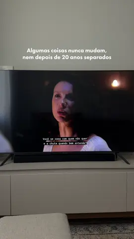 O olhar do Jamie quando a Claire deu um tapa nele: 😠😏 #outlander #outlanderfans #jamieandclaire #jamiefraseredit #disneyplusbr 