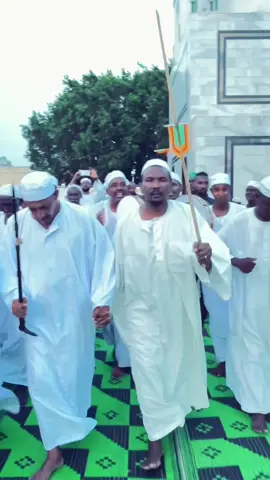 على قدر اهل العزم تأتي العزائم وتأتي على قدر الكرام المكارم📿 #صلى_على_رسول_الله_صل_الله_عليه_وسلم #الشريف_التجاني_الشريف_محمد_الامين_كركوج #السودان_مشاهير_تيك_توك #التصوف_معراج_السالكين_إلى_الله #الاشراف 