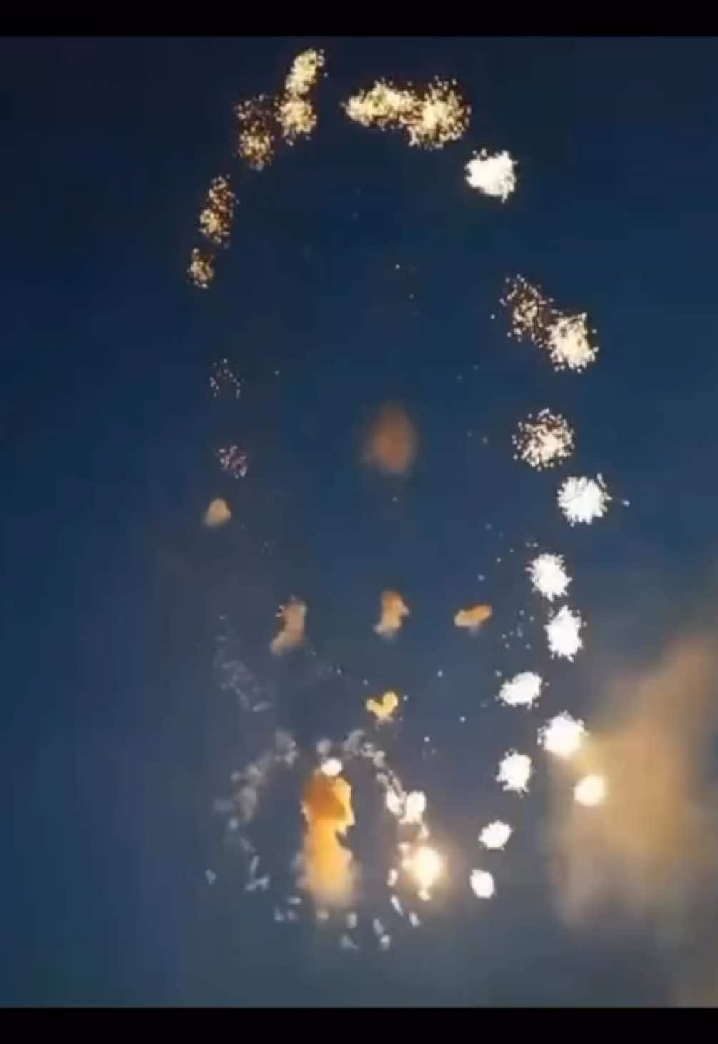 Sound Experiments by @francispeters_  #contemporaryart #sounddesign #composer #sounddesigner #mildlyinteresting 