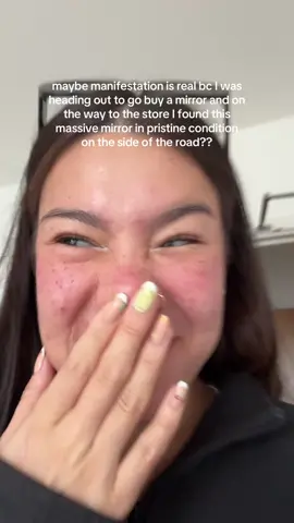 if my fits have been trash for the past two months it’s bc I didn’t own a mirror…UNTIL NOW 