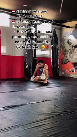 Gk lebih Kok Hanya k.o aja... #viraltiktok #netizenindonesia #fyp #komentarnetizen #ronalvsputra 