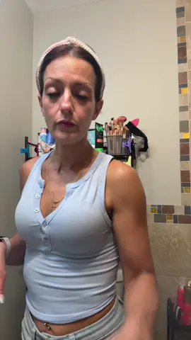 #morningroutine #skincare #MomsofTikTok #tiktokmademebuyit #tiktokshop 
