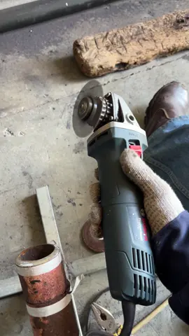 Yang kemarin nanyain mentahanya? Nihh tinggal kasih kata kata sendiri