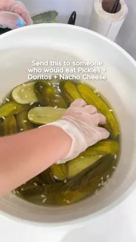 Available exclusively at our Topped Bar at @farmersmarketla 😋😋😋