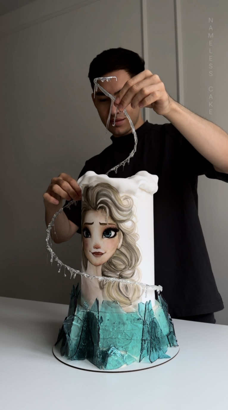 Evgeny Kostyuchenko (@Nameless cake) is a cake artist known for transforming cakes into sculptural, visually striking works of edible art. His creations combine realism, precision, and visual elements to turn ordinary desserts into gallery-worthy pieces.  #art #cake #artist #cakeart