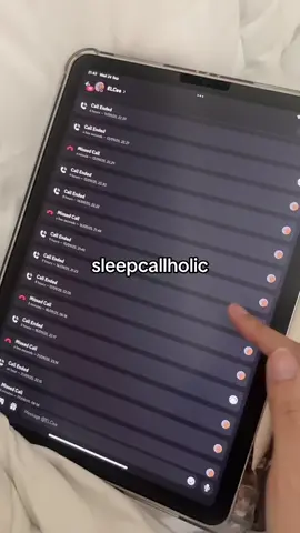 eh kocak di call udah jam slipkol😭🙏🏻