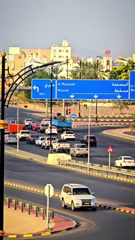 ومــا الرســتــاق إلا عـرش مـلك عـليـه يـسـتـوي المـسـعـود قهرا دعته لنفسها الرستاق كفئــاً وكانت في حمى الماضين بكرا #الرستاق  #سلطنة_عمان  #اكسبلور  #مدينة_المطر #متابعة 