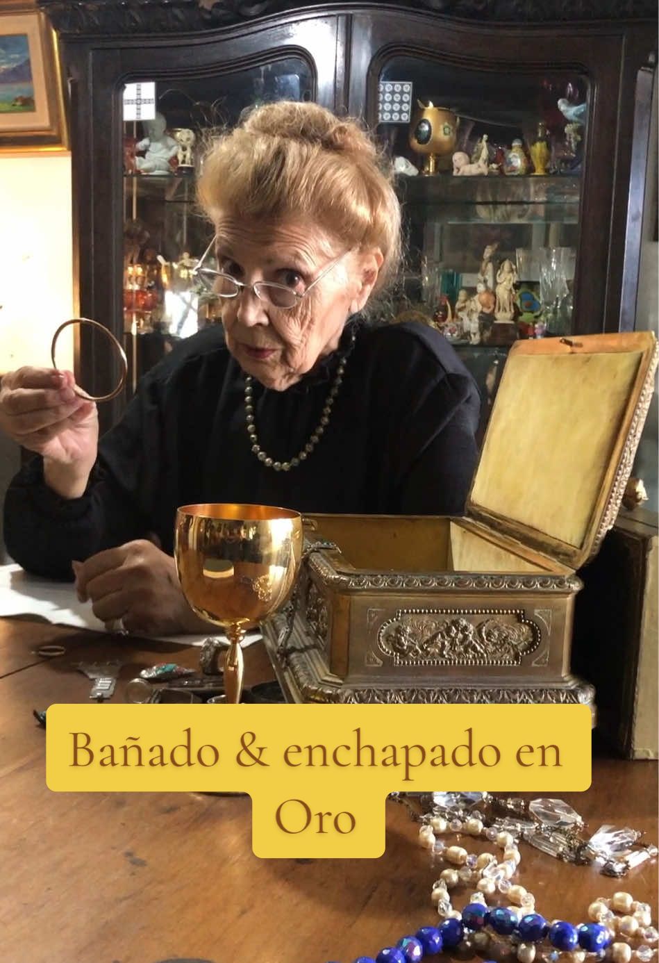 Buenas tardes mis querid@s 💛#abuelitalita1#oro#vintage#Love#💛