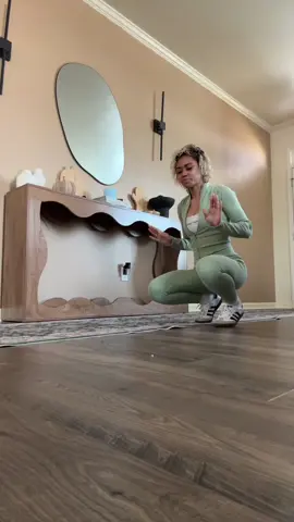 My girl @KEKE JANAJAH 🫶🏾 said I was next & let’s just say the gym has been paying off 🤣 #theosburnfamily #dancechallenge #dancemoms 