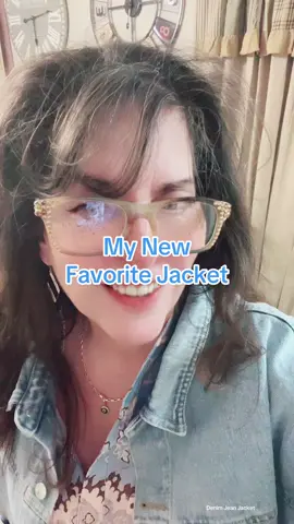 My new favorite jacket! #jeanjacket #denimjacket #tiktokshopcreatorpicks #creatorpicks #jackets  