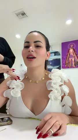 Papi yo tengo para las uñas 🥰